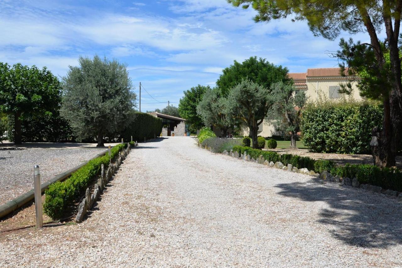 Domaine Des Ecureuils Bed and Breakfast Carpentras Buitenkant foto
