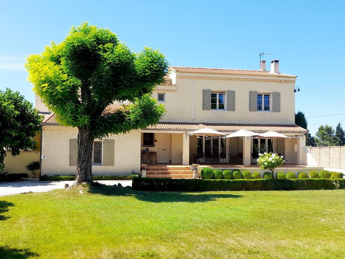 Domaine Des Ecureuils Bed and Breakfast Carpentras Buitenkant foto